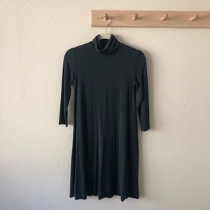 amour vert - turtleneck a-line dress (xs)
